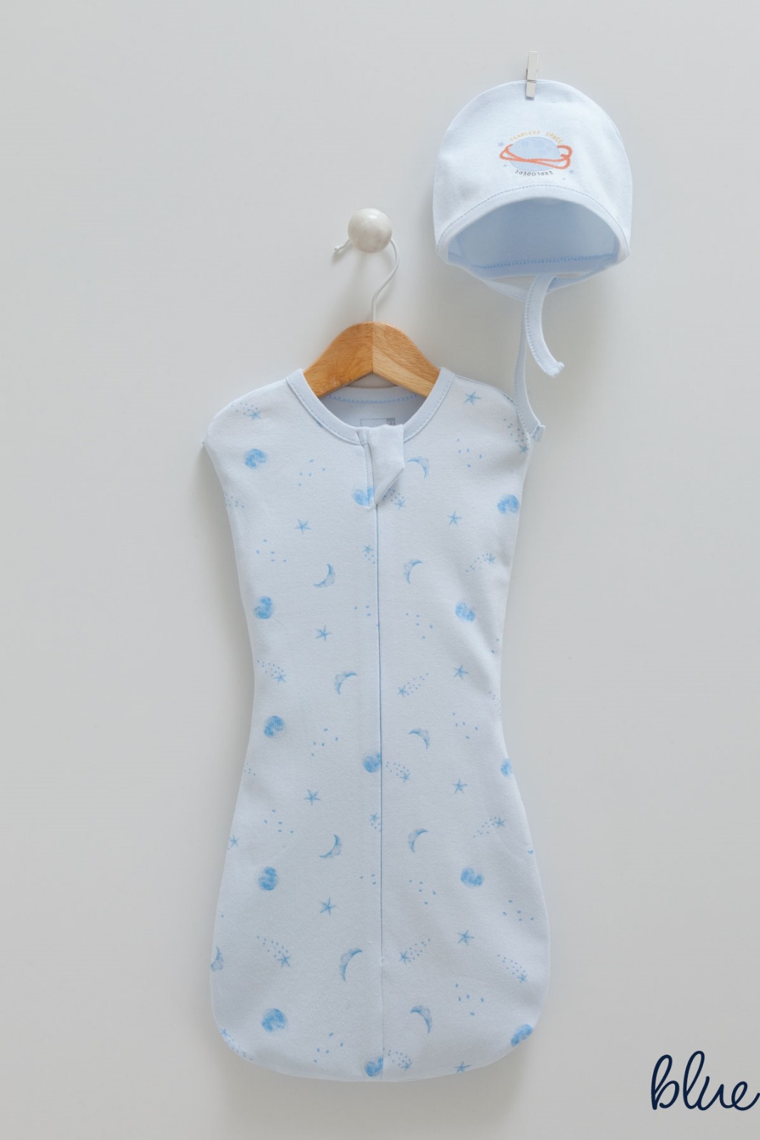 Caramell Sweet Dream Swaddle and Hat - Space