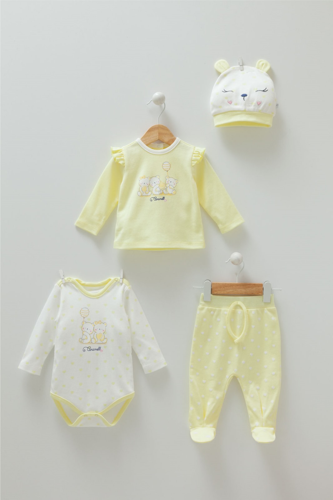 Caramell Newborn Baby 4-Pack Hospital Set